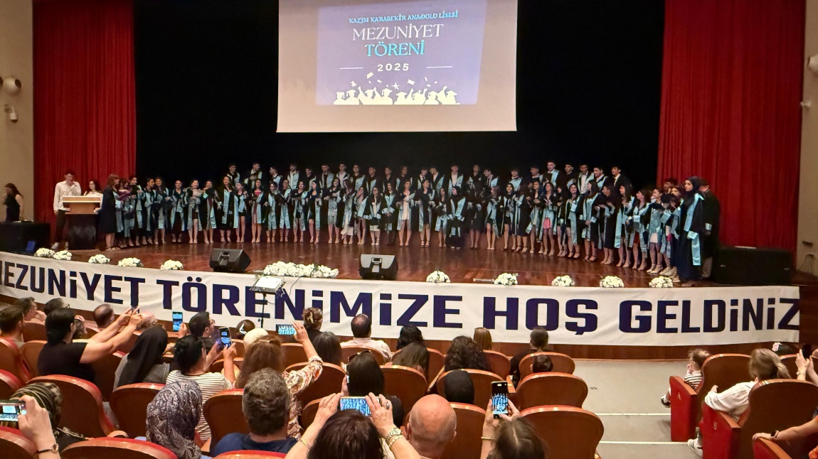 2024-2025 EĞİTİM-ÖĞRETİM YILI MEZUNİYET TÖRENİMİZİ GERÇEKLEŞTİRDİK (11.06.2025)
